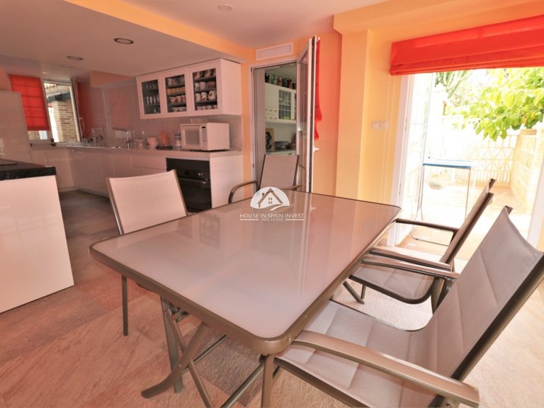 Villa for Sale in Cabo roig Orihuela Costa, Alicante 43