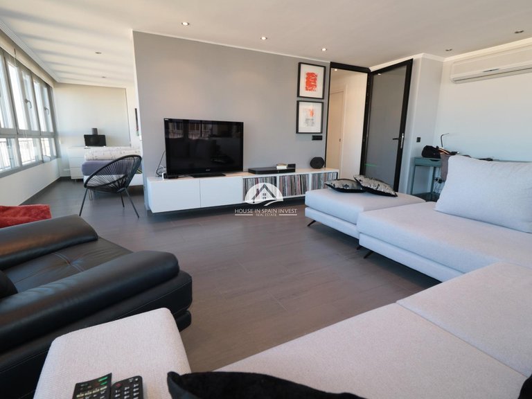 Penthouse for Sale in El Acequión - Los Náufragos Torrevieja, Alicante 4