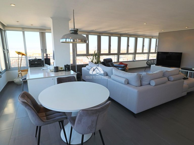 Penthouse for Sale in El Acequión - Los Náufragos Torrevieja, Alicante 10