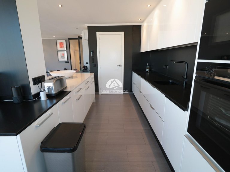 Penthouse for Sale in El Acequión - Los Náufragos Torrevieja, Alicante 13