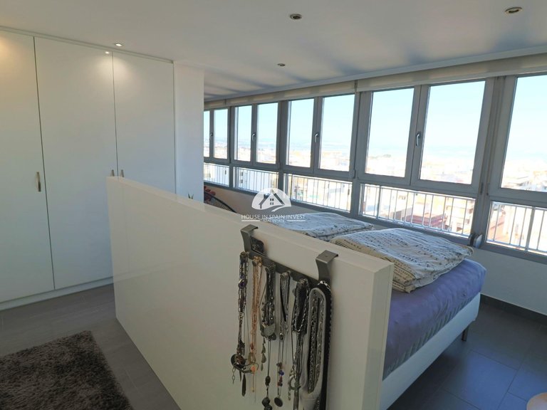 Penthouse for Sale in El Acequión - Los Náufragos Torrevieja, Alicante 18