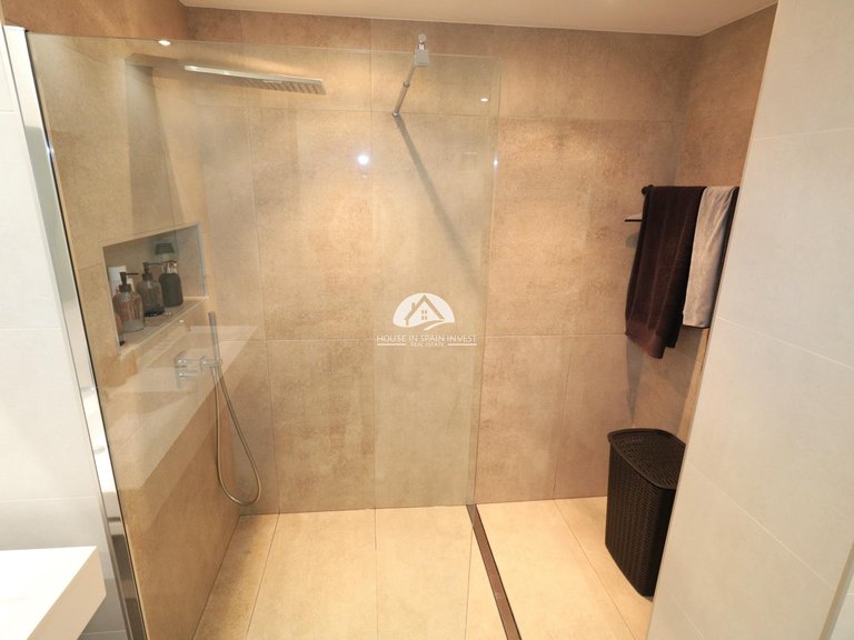 Penthouse for Sale in El Acequión - Los Náufragos Torrevieja, Alicante 23