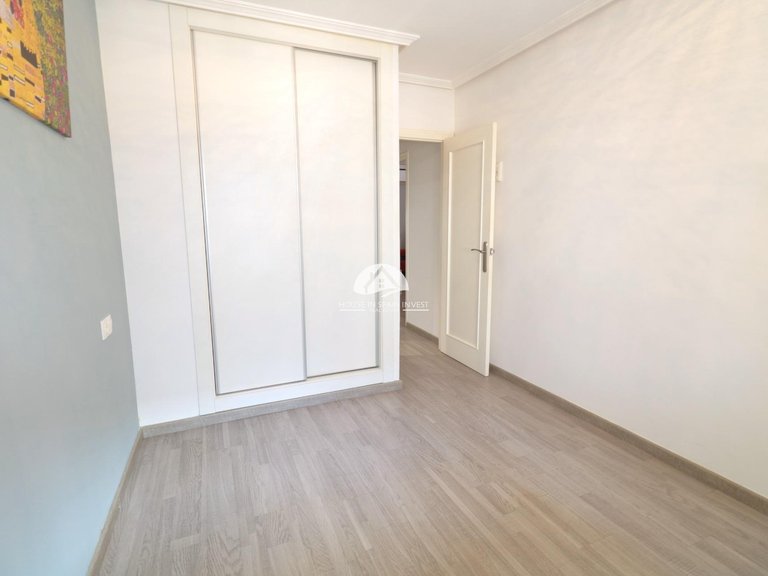 Apartment for Sale in El Acequión - Los Náufragos Torrevieja, Alicante 11