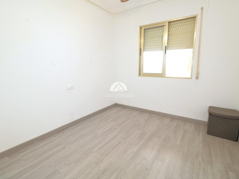 Apartment for Sale in El Acequión - Los Náufragos Torrevieja, Alicante 13