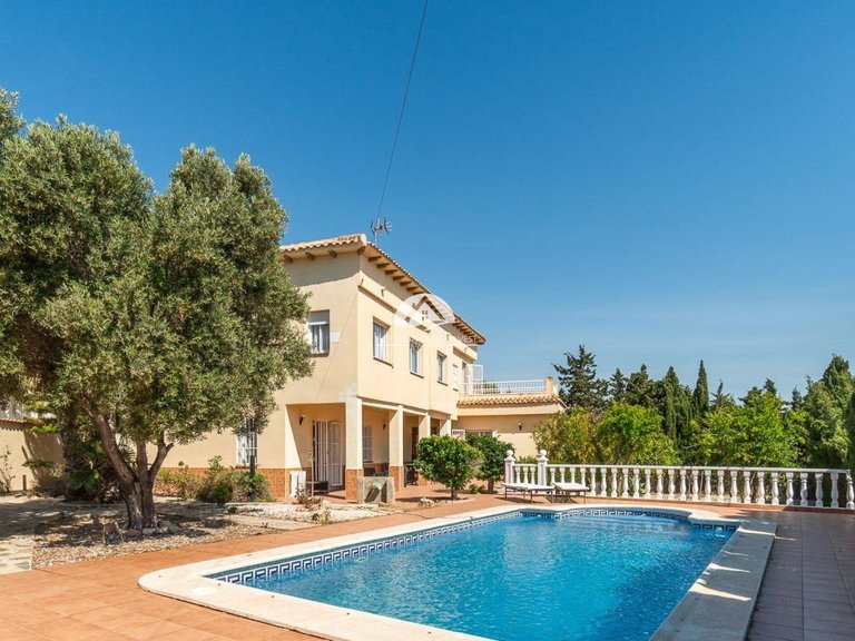 Villa for Sale in La Mata Torrevieja, Alicante 25