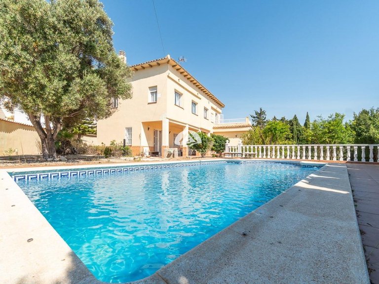 Villa for Sale in La Mata Torrevieja, Alicante 43