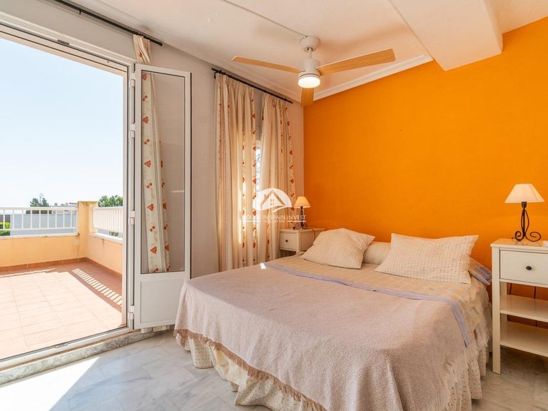 Villa for Sale in La Mata Torrevieja, Alicante 44