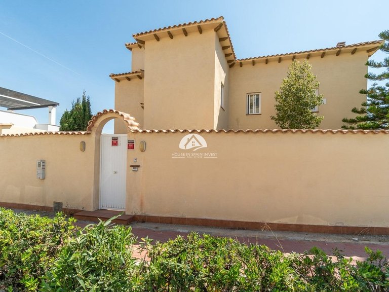 Villa for Sale in La Mata Torrevieja, Alicante 47