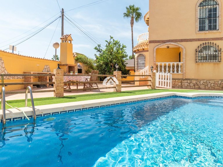Villa for Sale in La Florida Orihuela Costa, Alicante 22