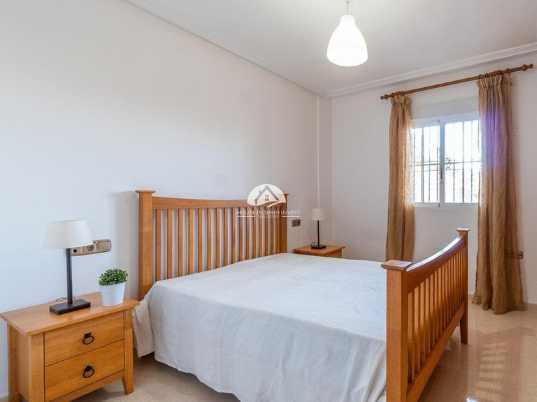 Apartment for Sale in Lomas de Cabo Roig Orihuela Costa, Alicante 9