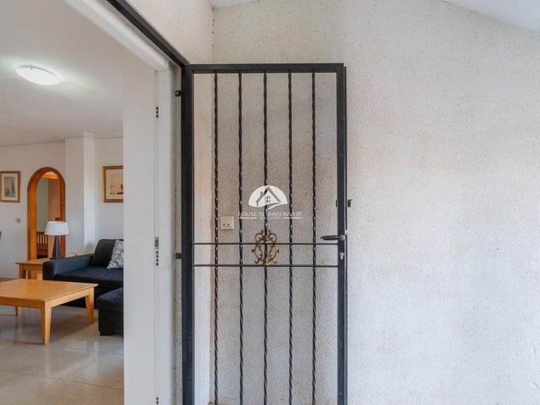 Apartment for Sale in Lomas de Cabo Roig Orihuela Costa, Alicante 12