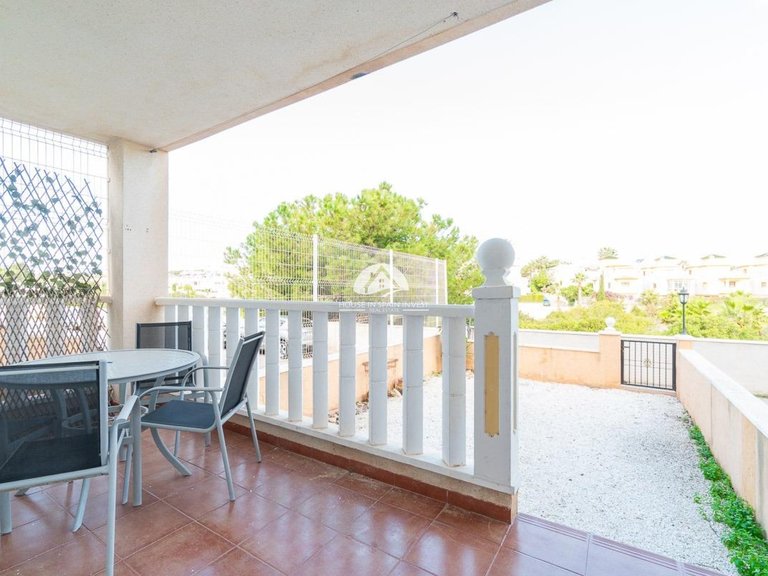 Apartment for Sale in Lomas de Cabo Roig Orihuela Costa, Alicante 34