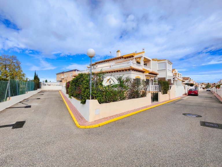 Town House for Sale in La Florida Orihuela Costa, Alicante 39