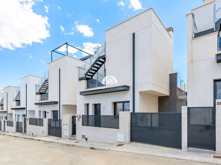 Villa for Sale in Orihuela Costa Orihuela Costa, Alicante 4
