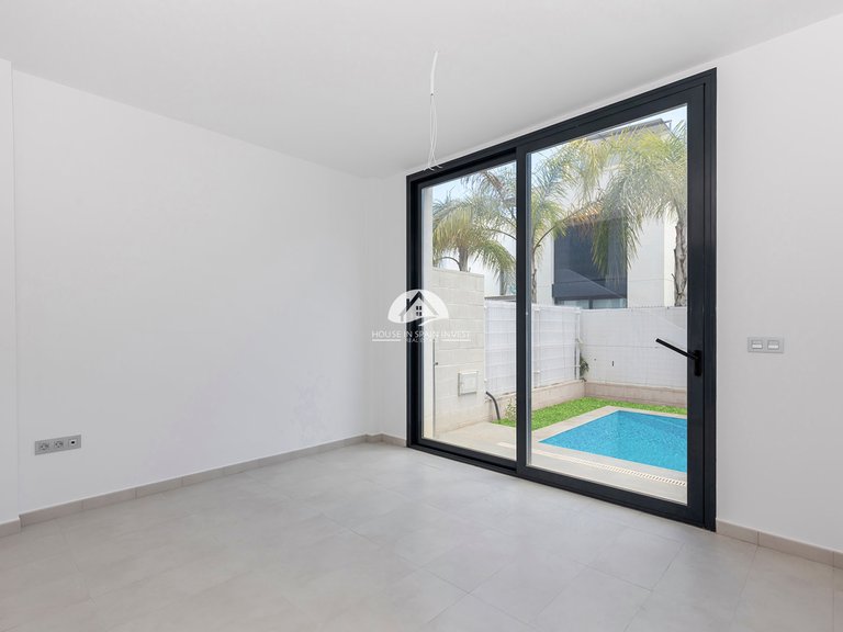 Villa for Sale in Orihuela Costa Orihuela Costa, Alicante 5