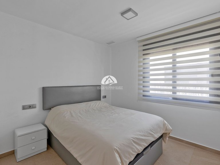 Villa for Sale in Vistabella Vistabella Golf, Alicante 22