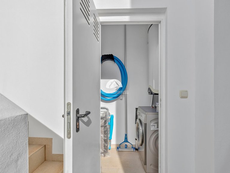 Villa for Sale in Vistabella Vistabella Golf, Alicante 26