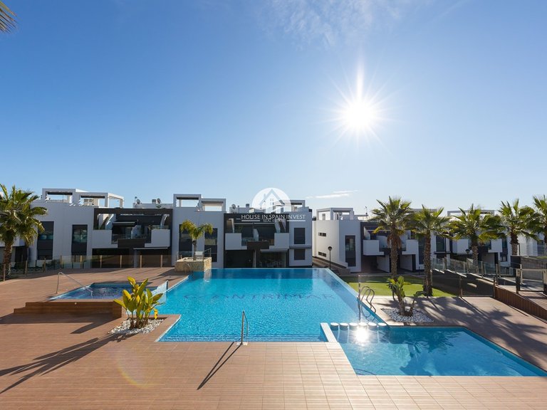 Apartment for Sale in Punta Prima Torrevieja, Alicante 1