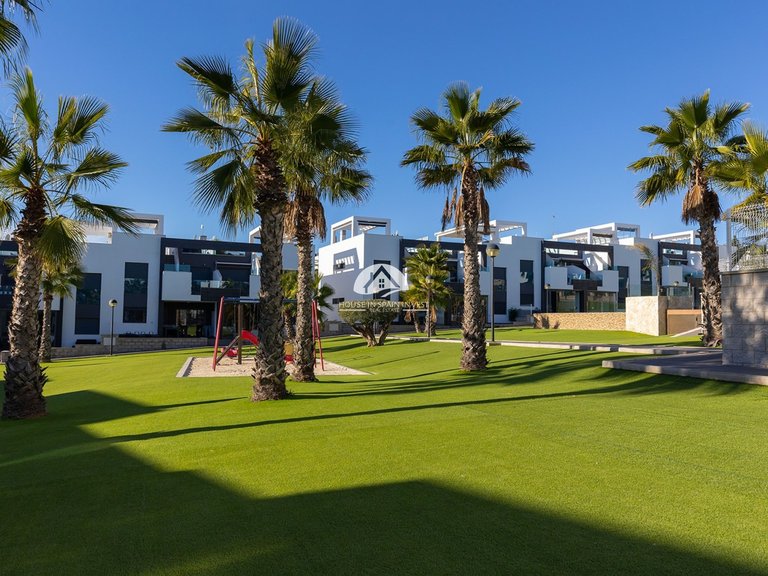 Apartment for Sale in Punta Prima Torrevieja, Alicante 4