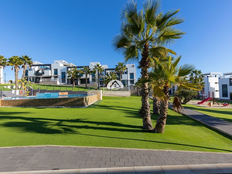 Apartment for Sale in Punta Prima Torrevieja, Alicante 13