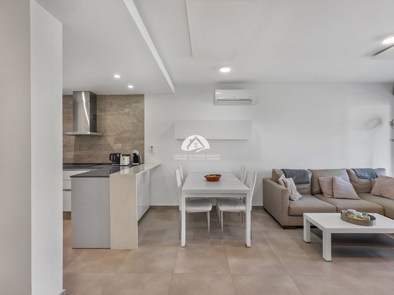 Apartment for Sale in Punta Prima Torrevieja, Alicante 15