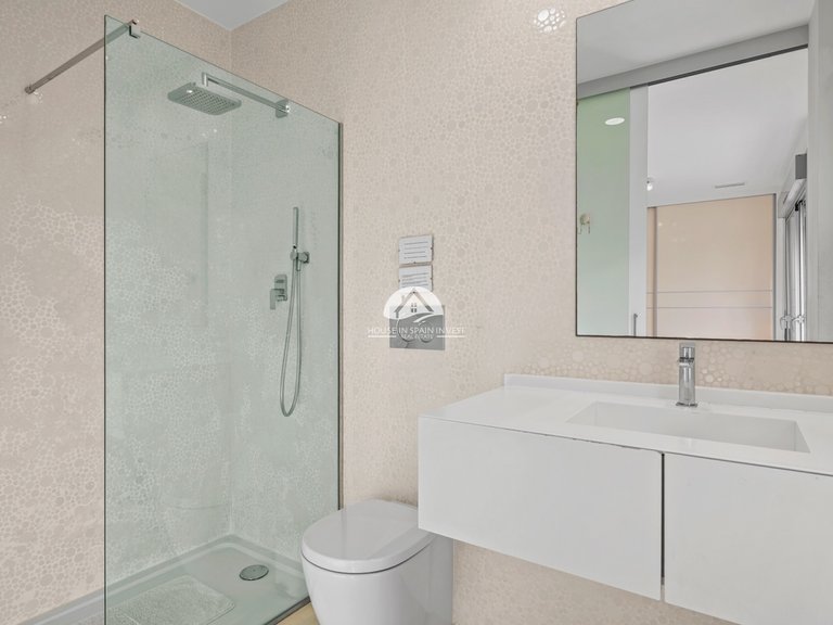 Villa for Sale in Ciudad Quesada Rojales - Ciudad Quesada, Alicante 14