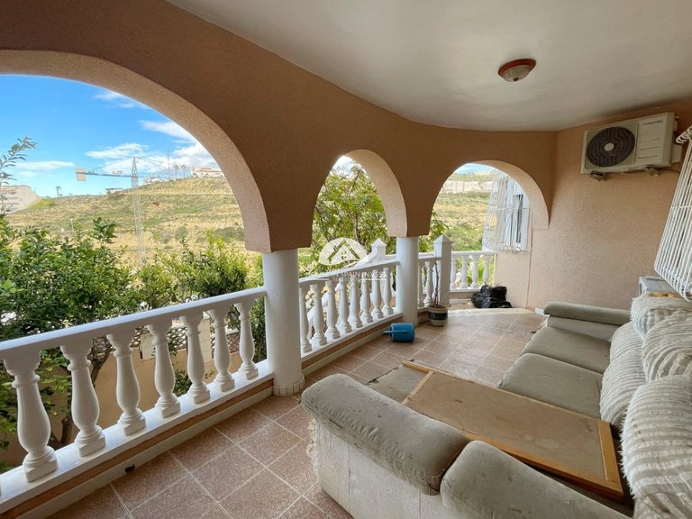 Villa for Sale in Ciudad Quesada Rojales - Ciudad Quesada, Alicante 5