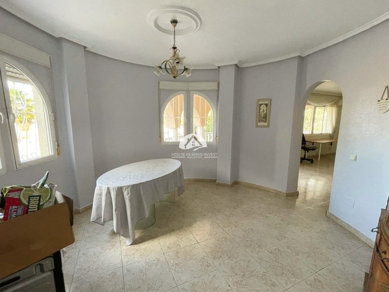 Villa for Sale in Ciudad Quesada Rojales - Ciudad Quesada, Alicante 13