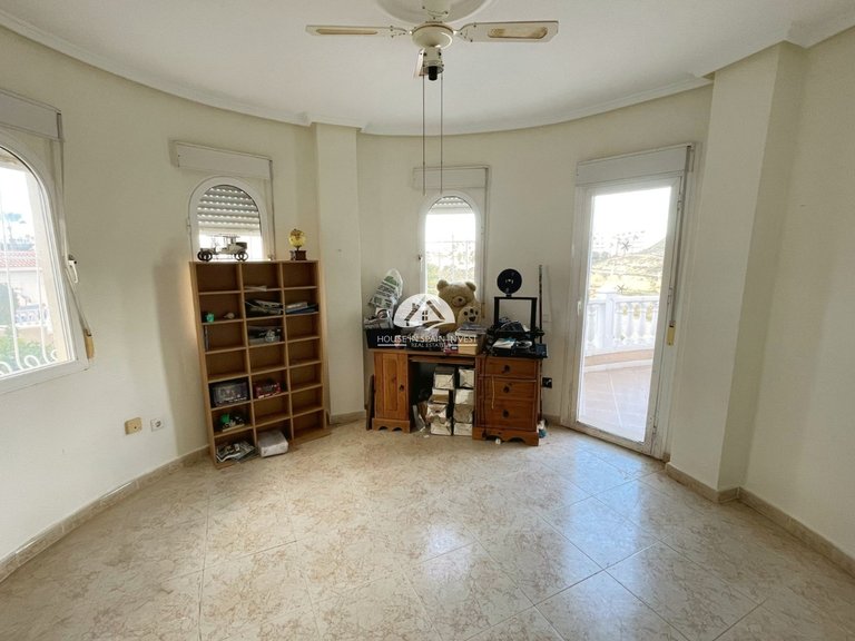Villa for Sale in Ciudad Quesada Rojales - Ciudad Quesada, Alicante 19
