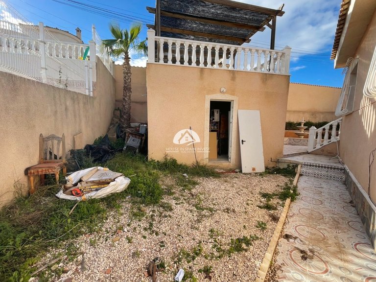 Villa for Sale in Ciudad Quesada Rojales - Ciudad Quesada, Alicante 26