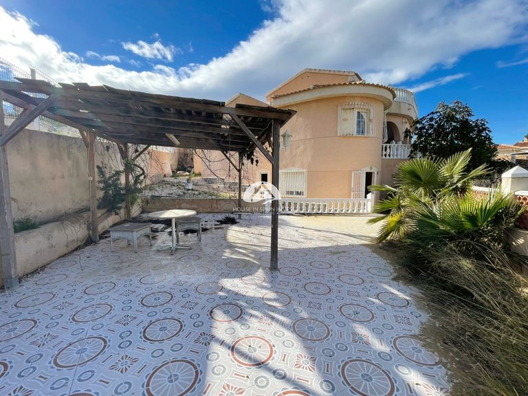 Villa for Sale in Ciudad Quesada Rojales - Ciudad Quesada, Alicante 27