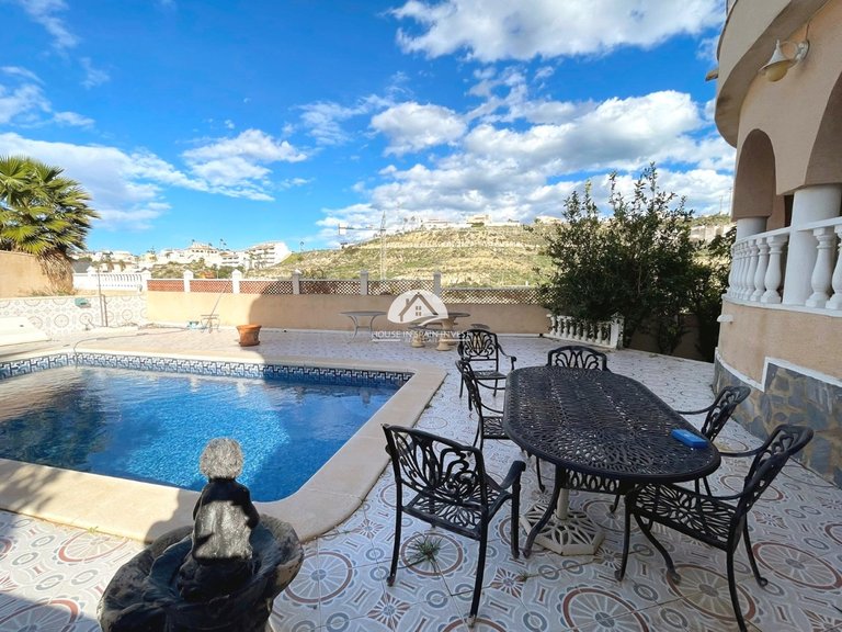 Villa for Sale in Ciudad Quesada Rojales - Ciudad Quesada, Alicante 31
