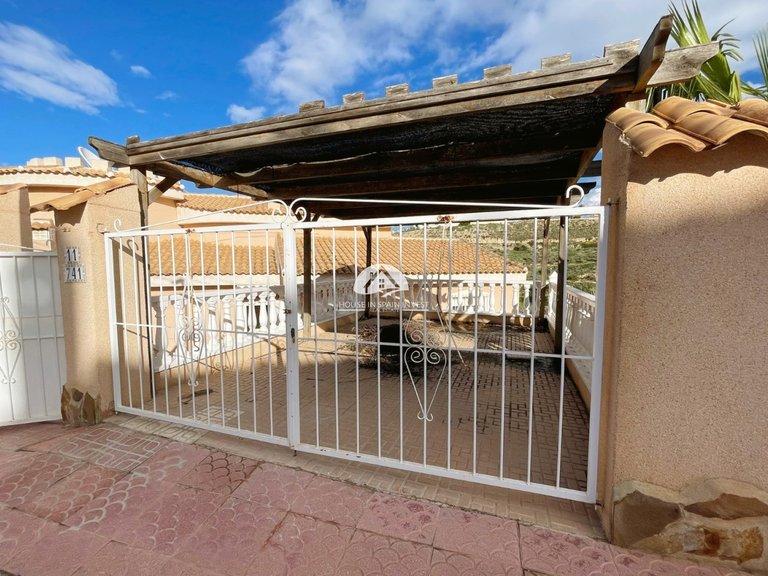 Villa for Sale in Ciudad Quesada Rojales - Ciudad Quesada, Alicante 33