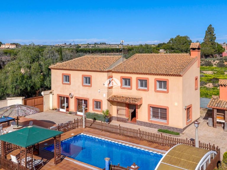 Country House for Sale in Los Montesinos Los Montesinos, Alicante 1