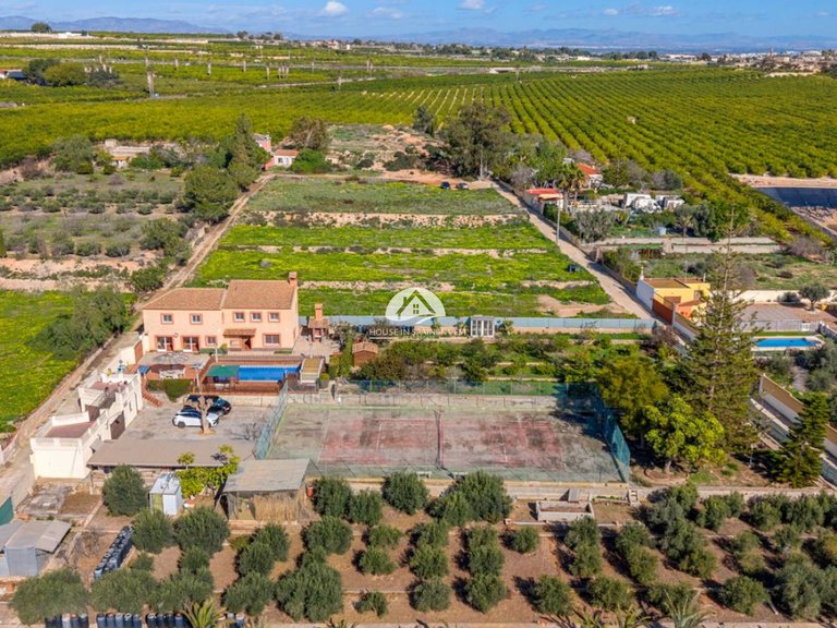 Country House for Sale in Los Montesinos Los Montesinos, Alicante 27