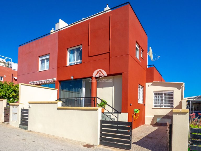 Town House for Sale in Villamartín - Las Filipinas Orihuela Costa, Alicante 1