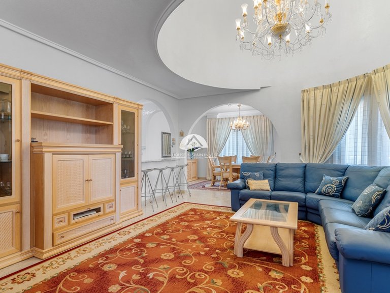 Villa for Sale in Ciudad Quesada Rojales - Ciudad Quesada, Alicante 8
