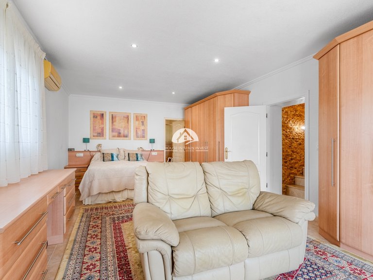Villa for Sale in Ciudad Quesada Rojales - Ciudad Quesada, Alicante 44
