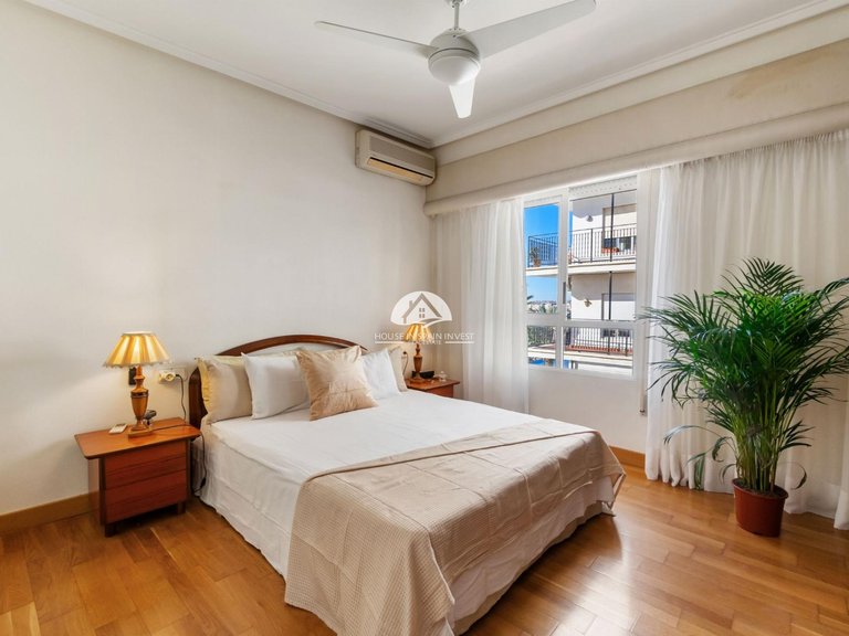 Apartment for Sale in Centro Torrevieja, Alicante 11