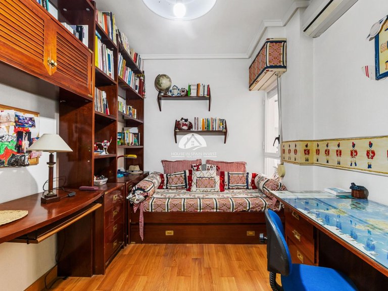 Apartment for Sale in Centro Torrevieja, Alicante 15