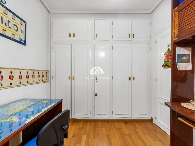 Apartment for Sale in Centro Torrevieja, Alicante 16