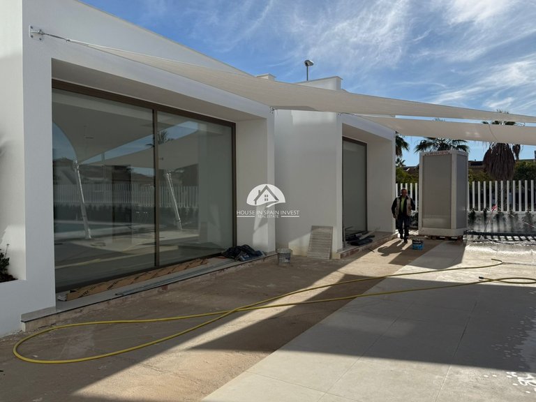 Apartment for Sale in Cabo roig Orihuela Costa, Alicante 23