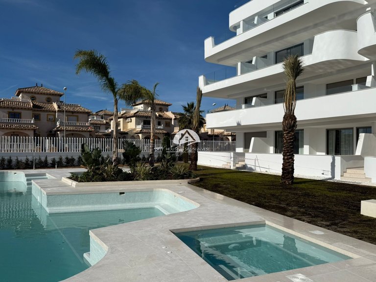 Apartment for Sale in Cabo roig Orihuela Costa, Alicante 1