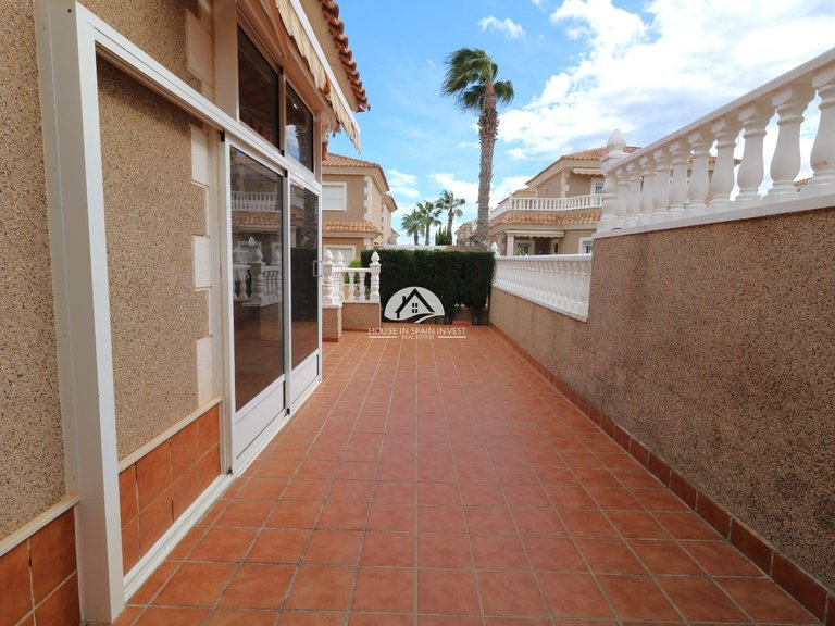 Villa for Sale in Los Balcones Torrevieja, Alicante 28