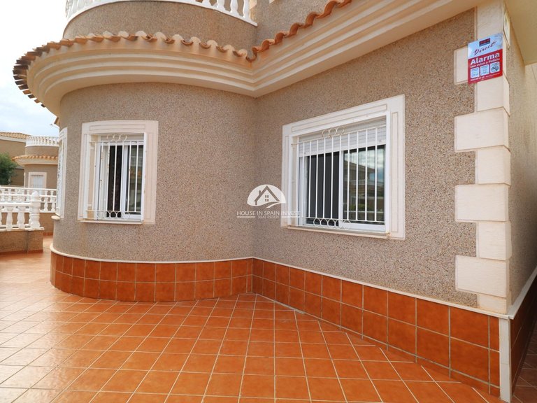 Villa for Sale in Los Balcones Torrevieja, Alicante 30