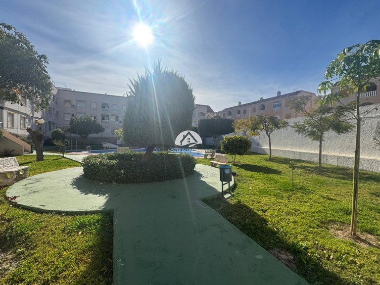 Apartment for Sale in El Acequión - Los Náufragos Torrevieja, Alicante 20