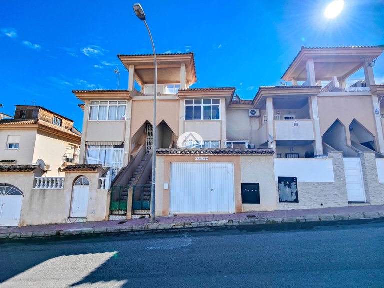 Apartment for Sale in Punta Prima Torrevieja, Alicante 27