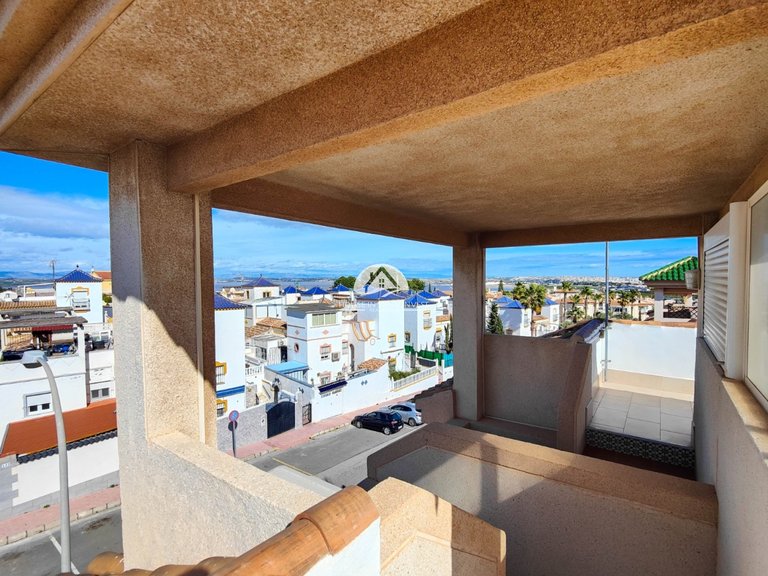 Apartment for Sale in Punta Prima Torrevieja, Alicante 25