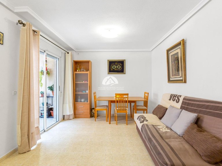 Apartment for Sale in Centro Torrevieja, Alicante 2