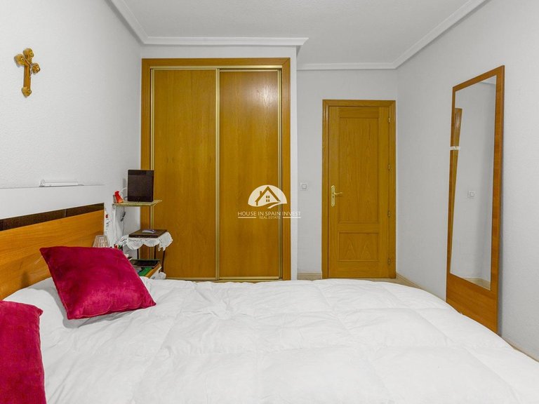 Apartment for Sale in Centro Torrevieja, Alicante 16